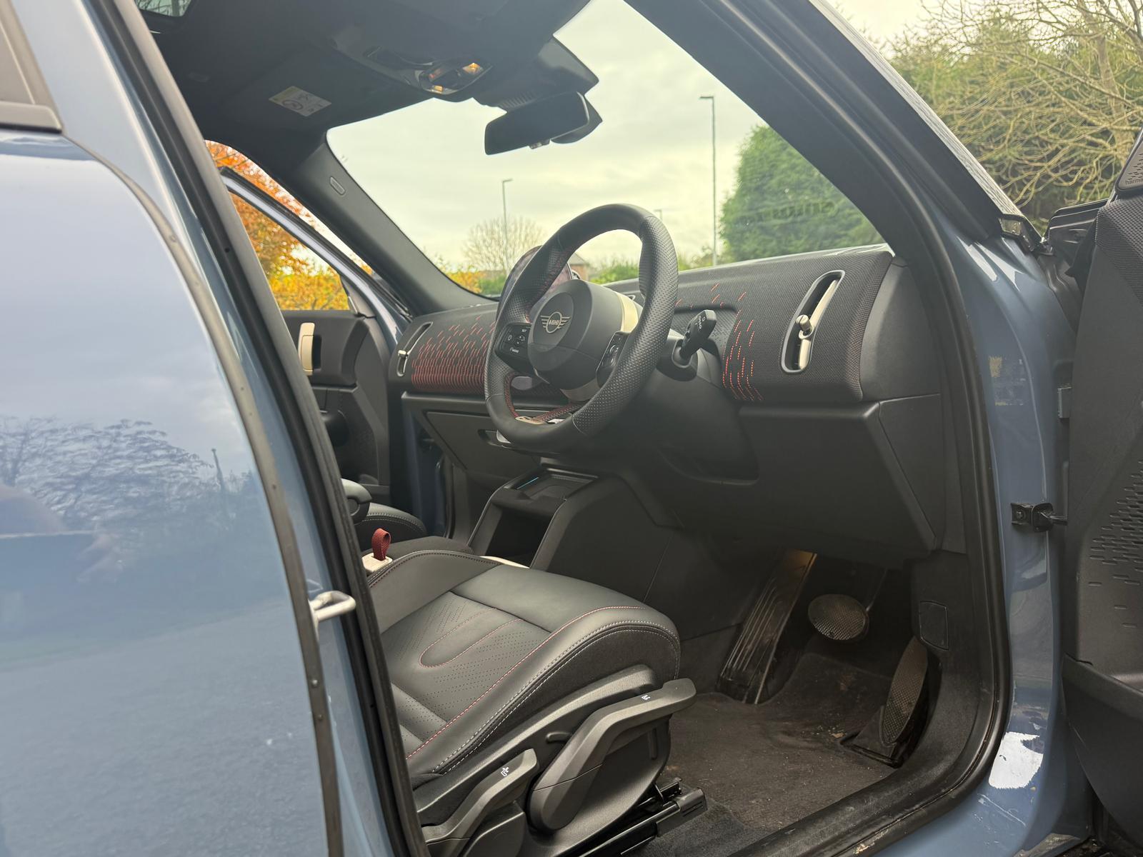 MINI Electric Countryman E 66.5kWh Sport SUV 5dr Electric Auto (204 ps)