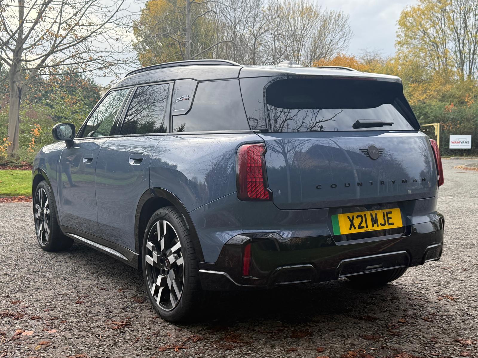 MINI Electric Countryman E 66.5kWh Sport SUV 5dr Electric Auto (204 ps)