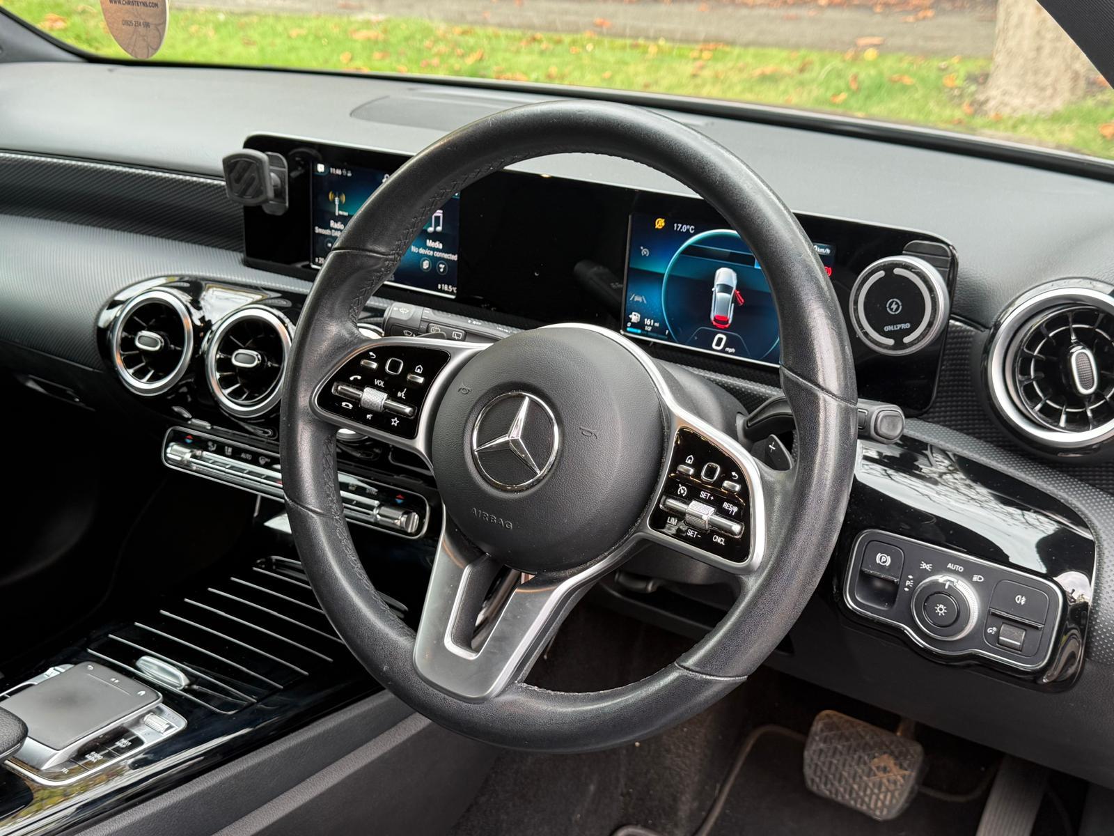 Mercedes-Benz A Class 1.5 A180d Sport Hatchback 5dr Diesel 7G-DCT Euro 6 (s/s) (116 ps)