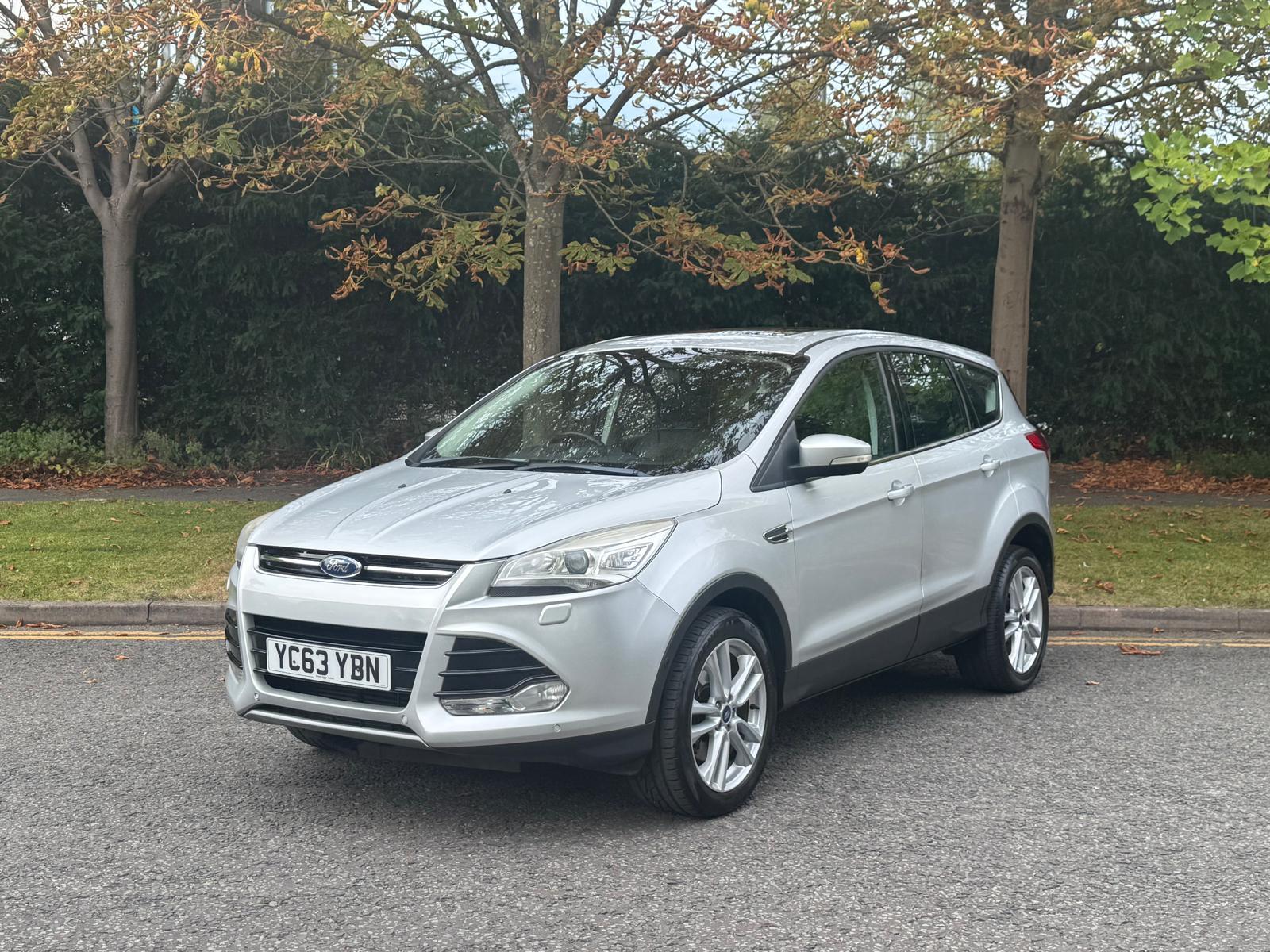 Ford Kuga 2.0 TDCi Titanium X SUV 5dr Diesel Powershift AWD Euro 5 (163 ps)