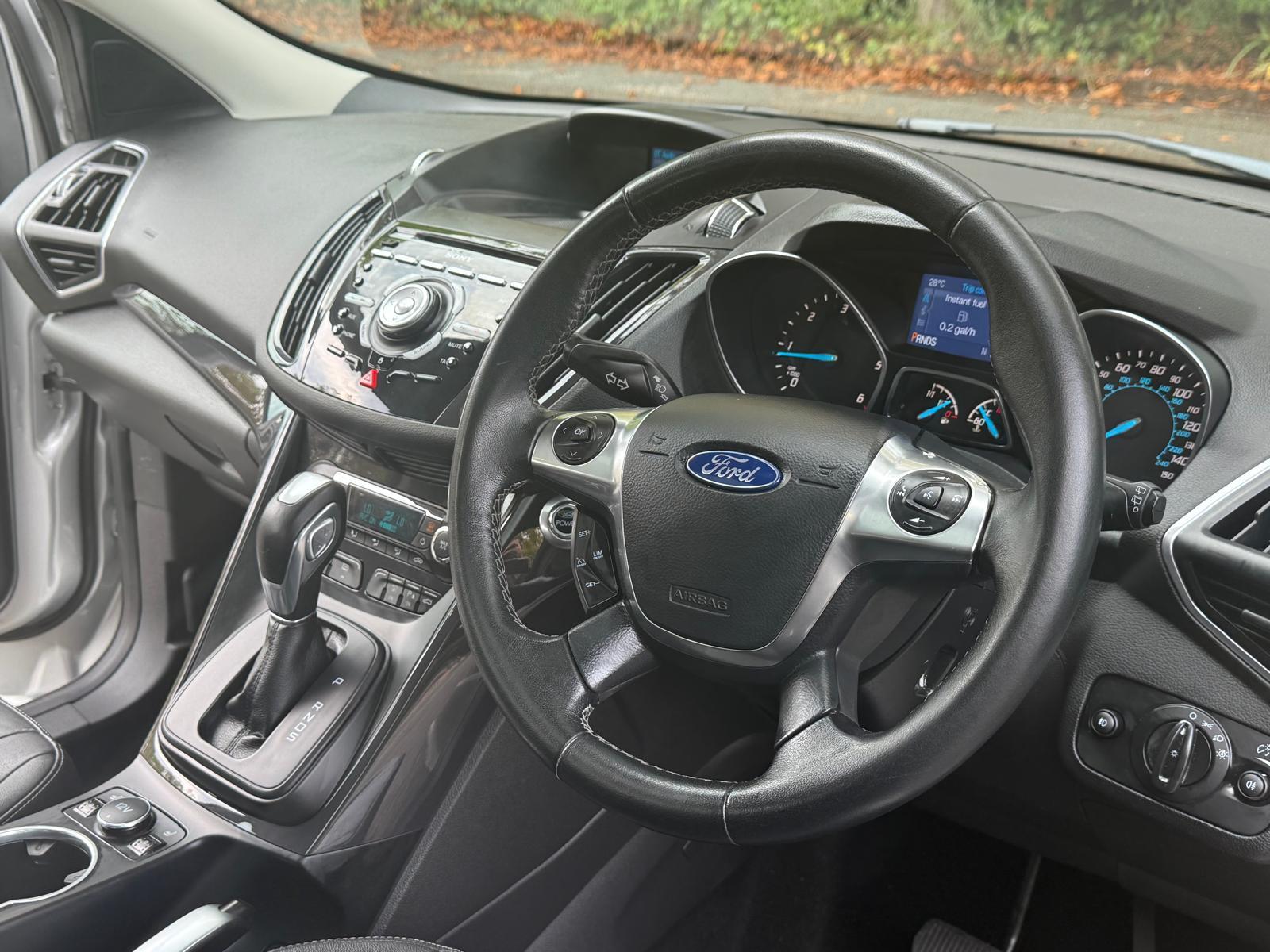 Ford Kuga 2.0 TDCi Titanium X SUV 5dr Diesel Powershift AWD Euro 5 (163 ps)