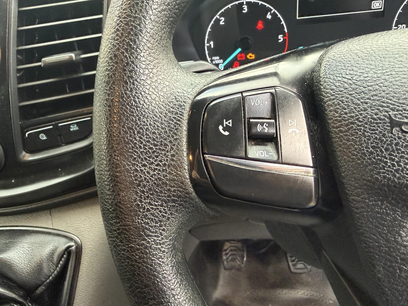 Ford Transit Custom 2.0 300 EcoBlue Leader Panel Van 5dr Diesel Manual L1 H1 Euro 6 (s/s) (130 ps)