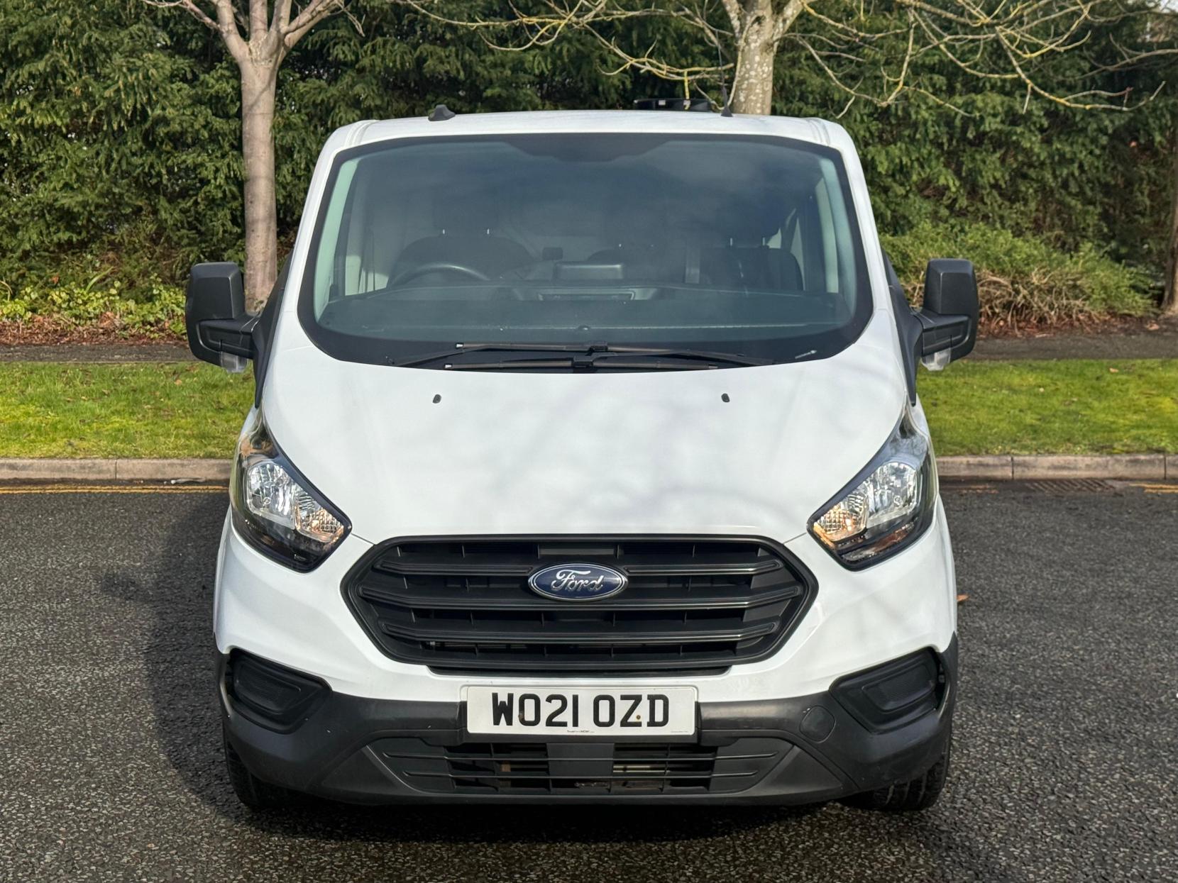 Ford Transit Custom 2.0 300 EcoBlue Leader Panel Van 5dr Diesel Manual L1 H1 Euro 6 (s/s) (130 ps)