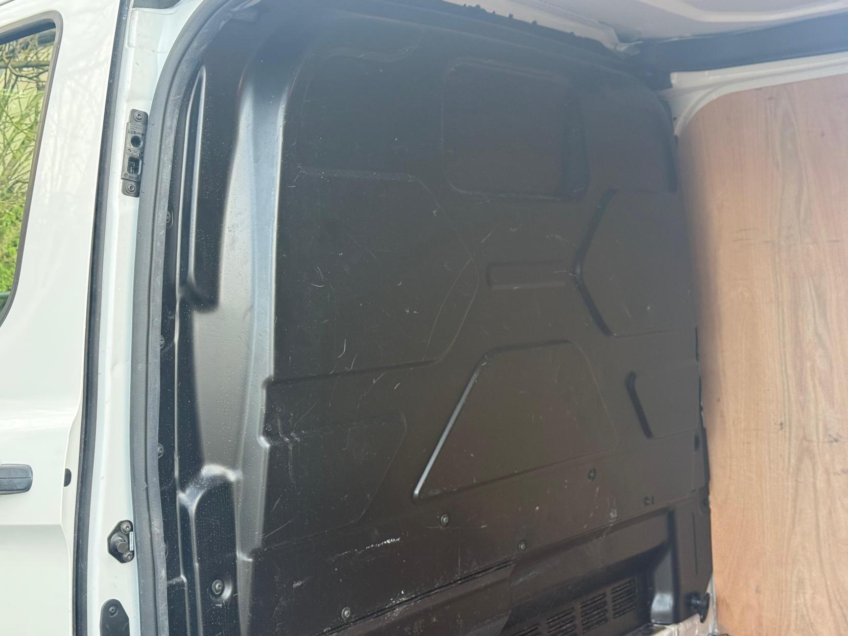 Ford Transit Custom 2.0 300 EcoBlue Leader Panel Van 5dr Diesel Manual L1 H1 Euro 6 (s/s) (130 ps)