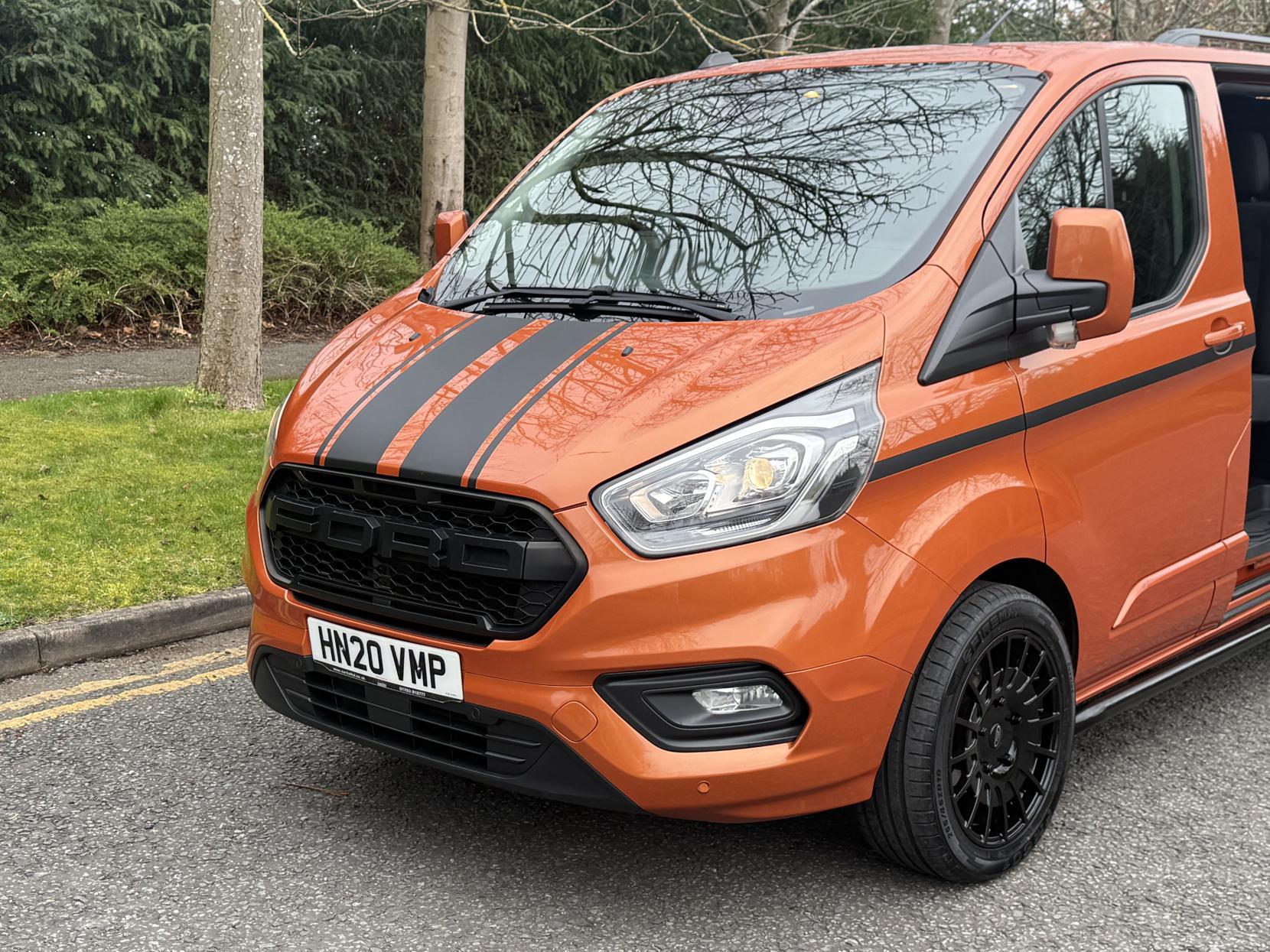 Ford Transit Custom 2.0 320 EcoBlue Limited Crew Van Double Cab 5dr Diesel Manual L1 H1 Euro 6 (s/s) (130 ps)