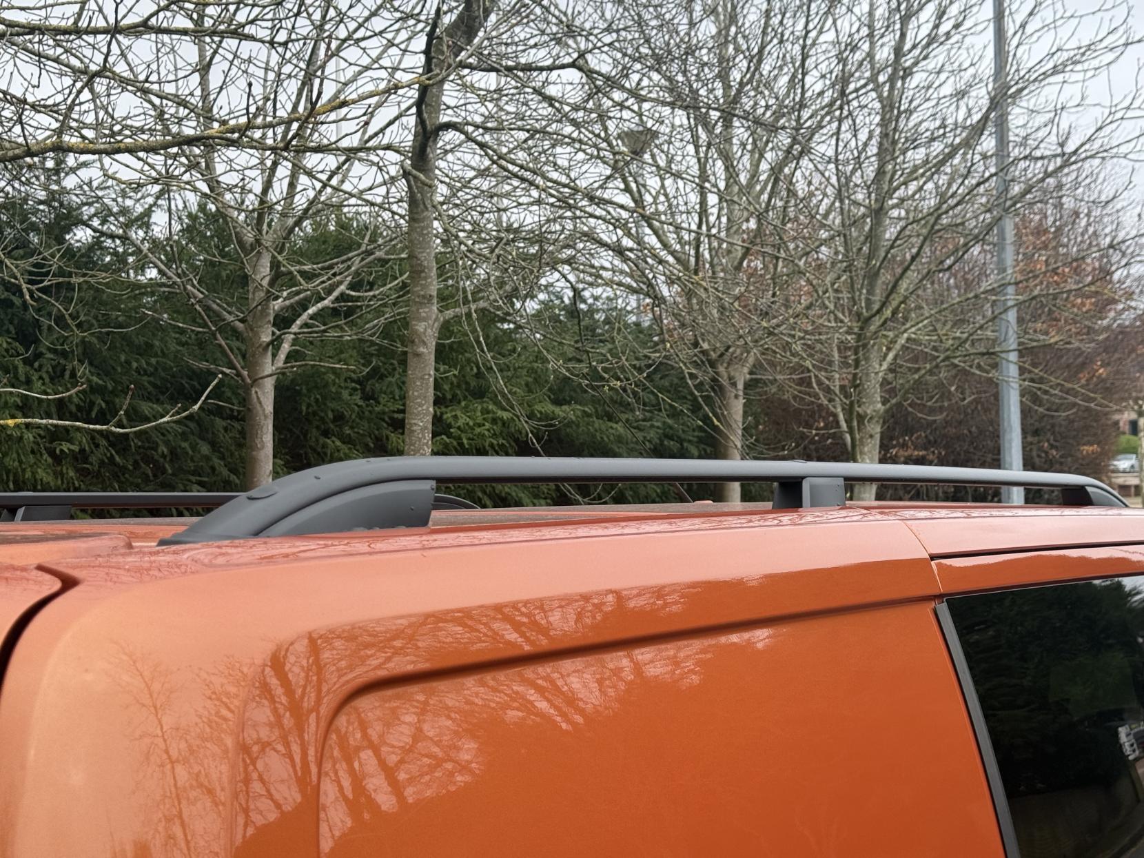 Ford Transit Custom 2.0 320 EcoBlue Limited Crew Van Double Cab 5dr Diesel Manual L1 H1 Euro 6 (s/s) (130 ps)