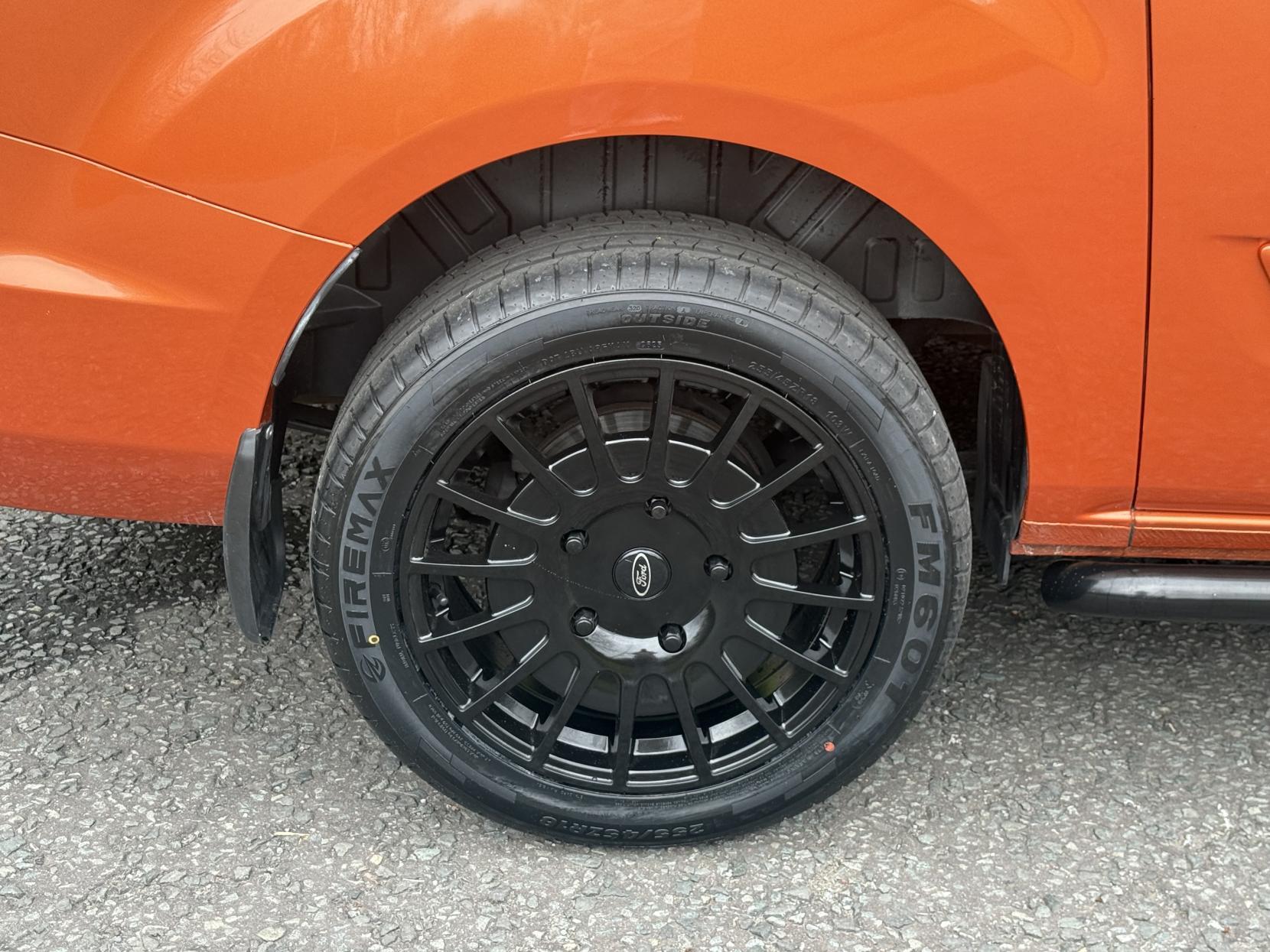 Ford Transit Custom 2.0 320 EcoBlue Limited Crew Van Double Cab 5dr Diesel Manual L1 H1 Euro 6 (s/s) (130 ps)