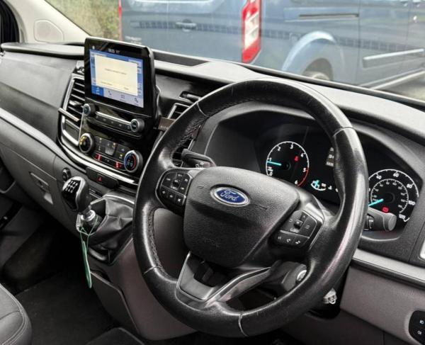Ford Transit Custom 2.0 320 EcoBlue Limited Crew Van Double Cab 5dr Diesel Manual L1 H1 Euro 6 (s/s) (130 ps)