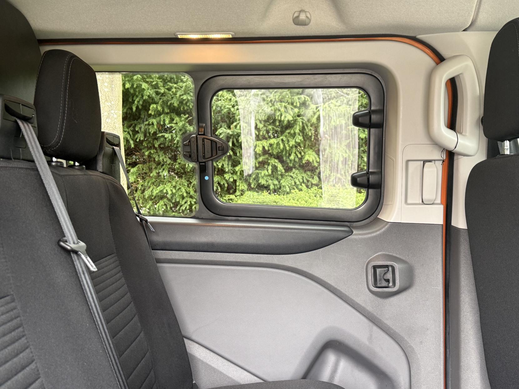 Ford Transit Custom 2.0 320 EcoBlue Limited Crew Van Double Cab 5dr Diesel Manual L1 H1 Euro 6 (s/s) (130 ps)