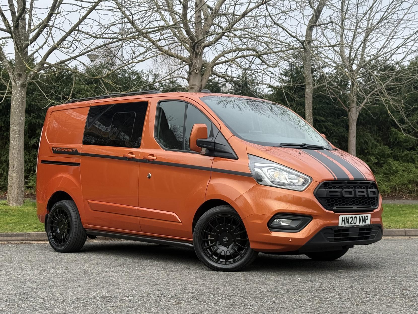 Ford Transit Custom 2.0 320 EcoBlue Limited Crew Van Double Cab 5dr Diesel Manual L1 H1 Euro 6 (s/s) (130 ps)