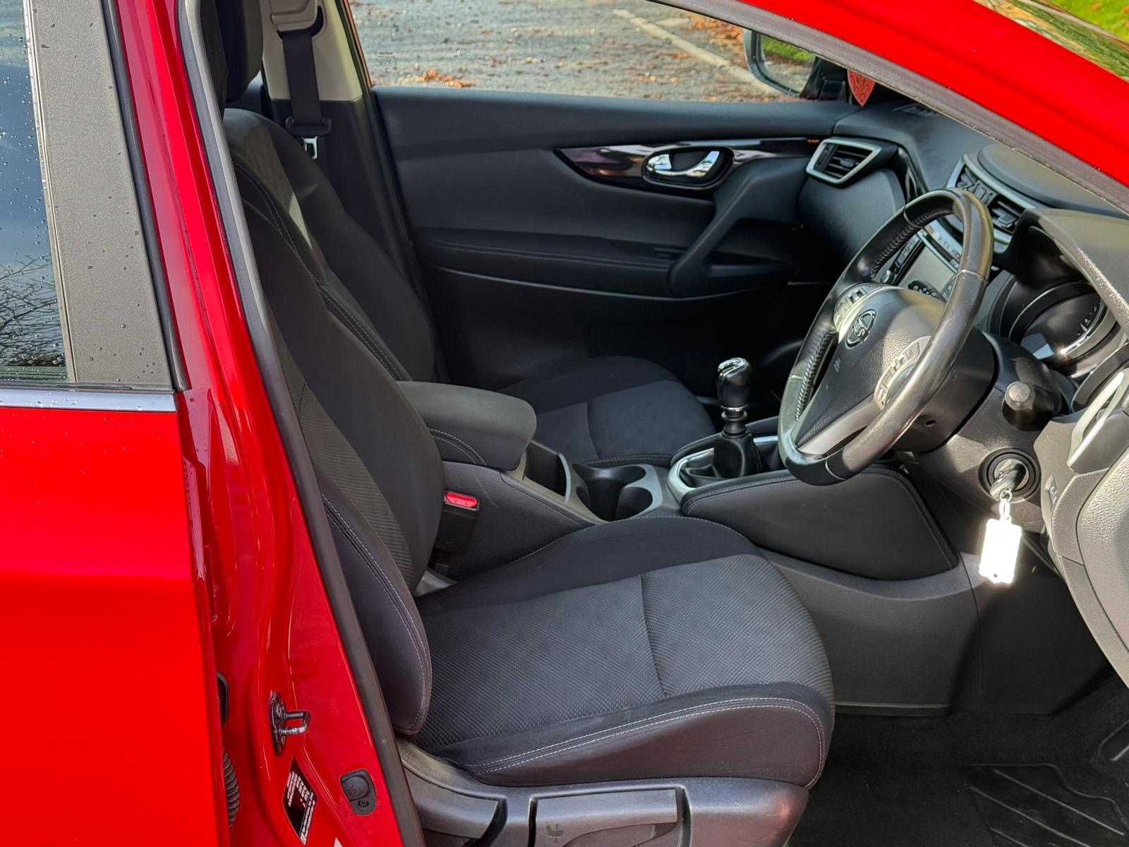 Nissan Qashqai 1.5 dCi Acenta SUV 5dr Diesel Manual 2WD Euro 6 (s/s) (110 ps)