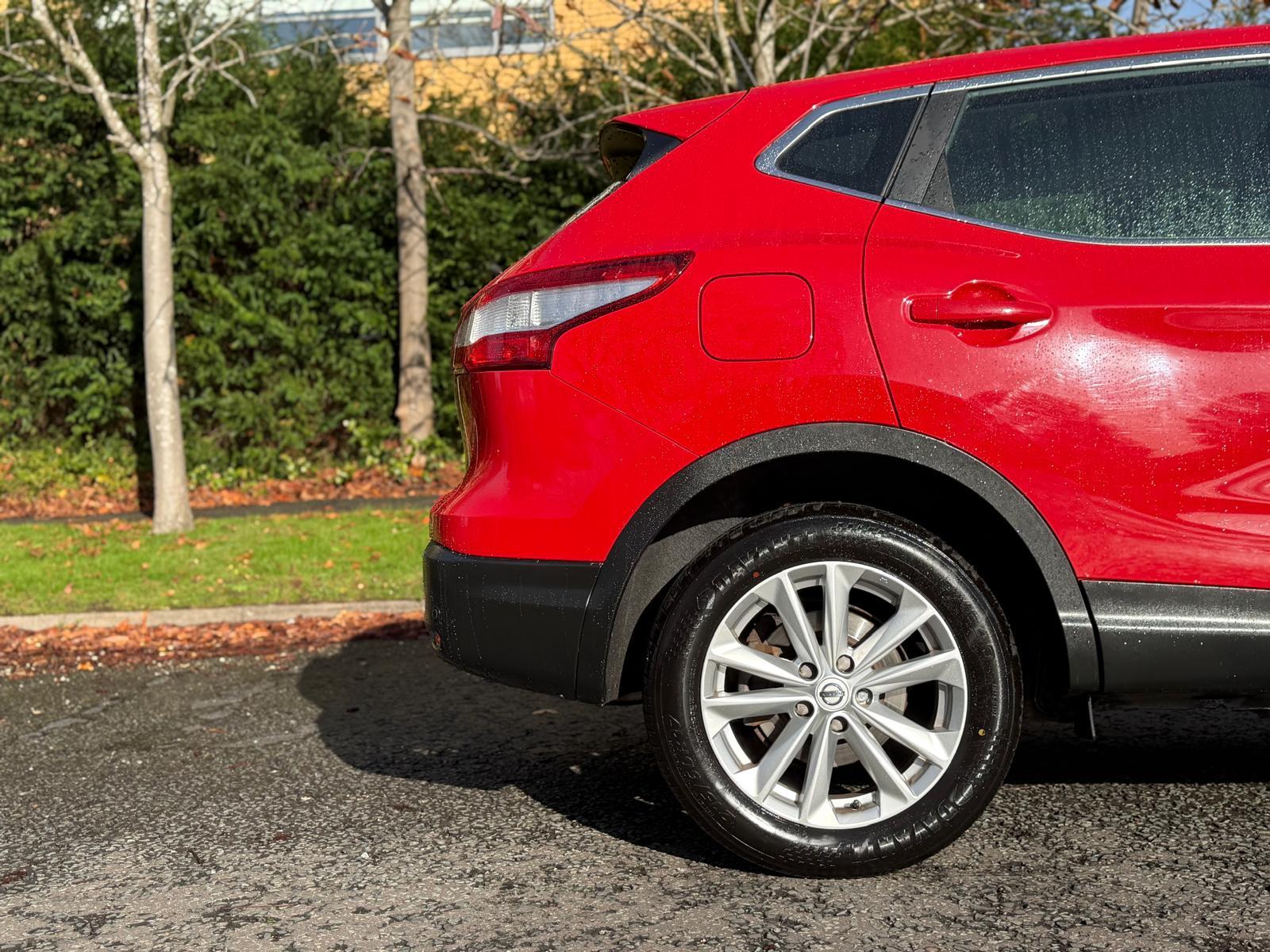 Nissan Qashqai 1.5 dCi Acenta SUV 5dr Diesel Manual 2WD Euro 6 (s/s) (110 ps)