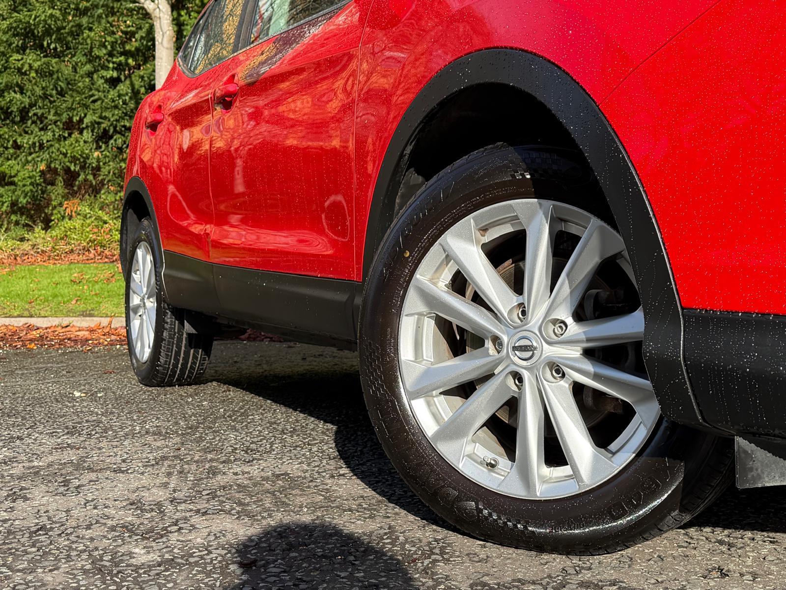 Nissan Qashqai 1.5 dCi Acenta SUV 5dr Diesel Manual 2WD Euro 6 (s/s) (110 ps)