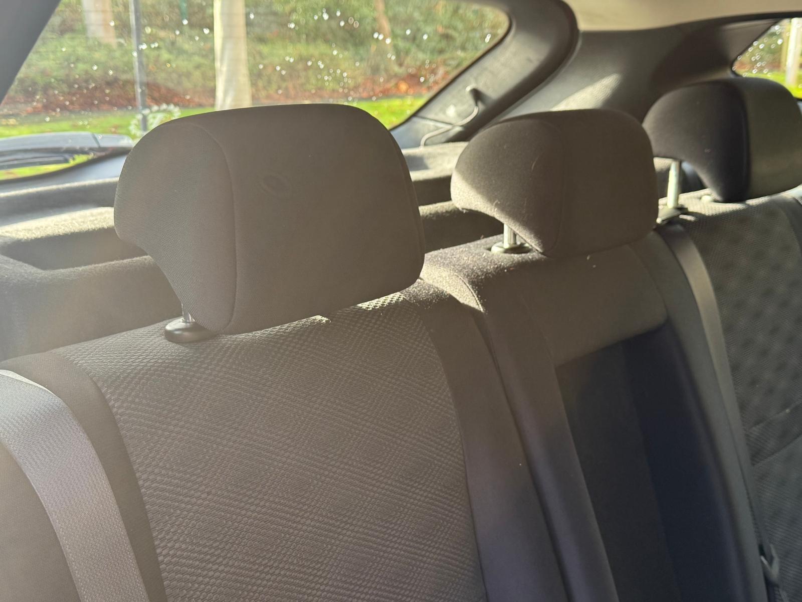 Nissan Qashqai 1.5 dCi Acenta SUV 5dr Diesel Manual 2WD Euro 6 (s/s) (110 ps)