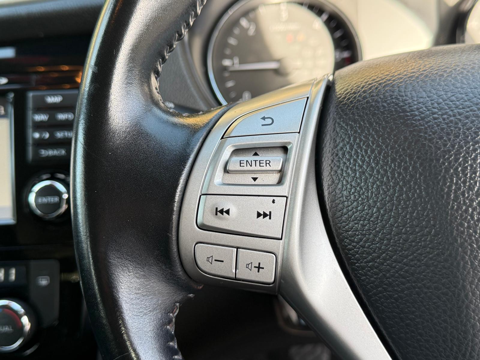 Nissan Qashqai 1.5 dCi Acenta SUV 5dr Diesel Manual 2WD Euro 6 (s/s) (110 ps)