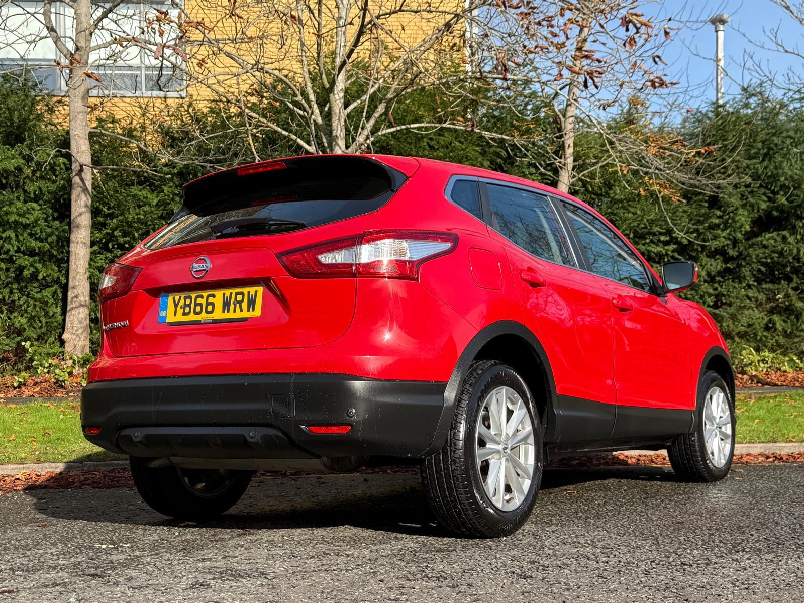 Nissan Qashqai 1.5 dCi Acenta SUV 5dr Diesel Manual 2WD Euro 6 (s/s) (110 ps)