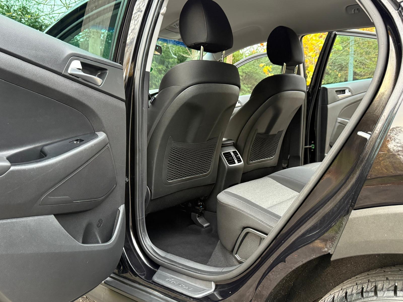 Hyundai TUCSON 1.6 CRDi SE Nav SUV 5dr Diesel Manual Euro 6 (s/s) (115 ps)