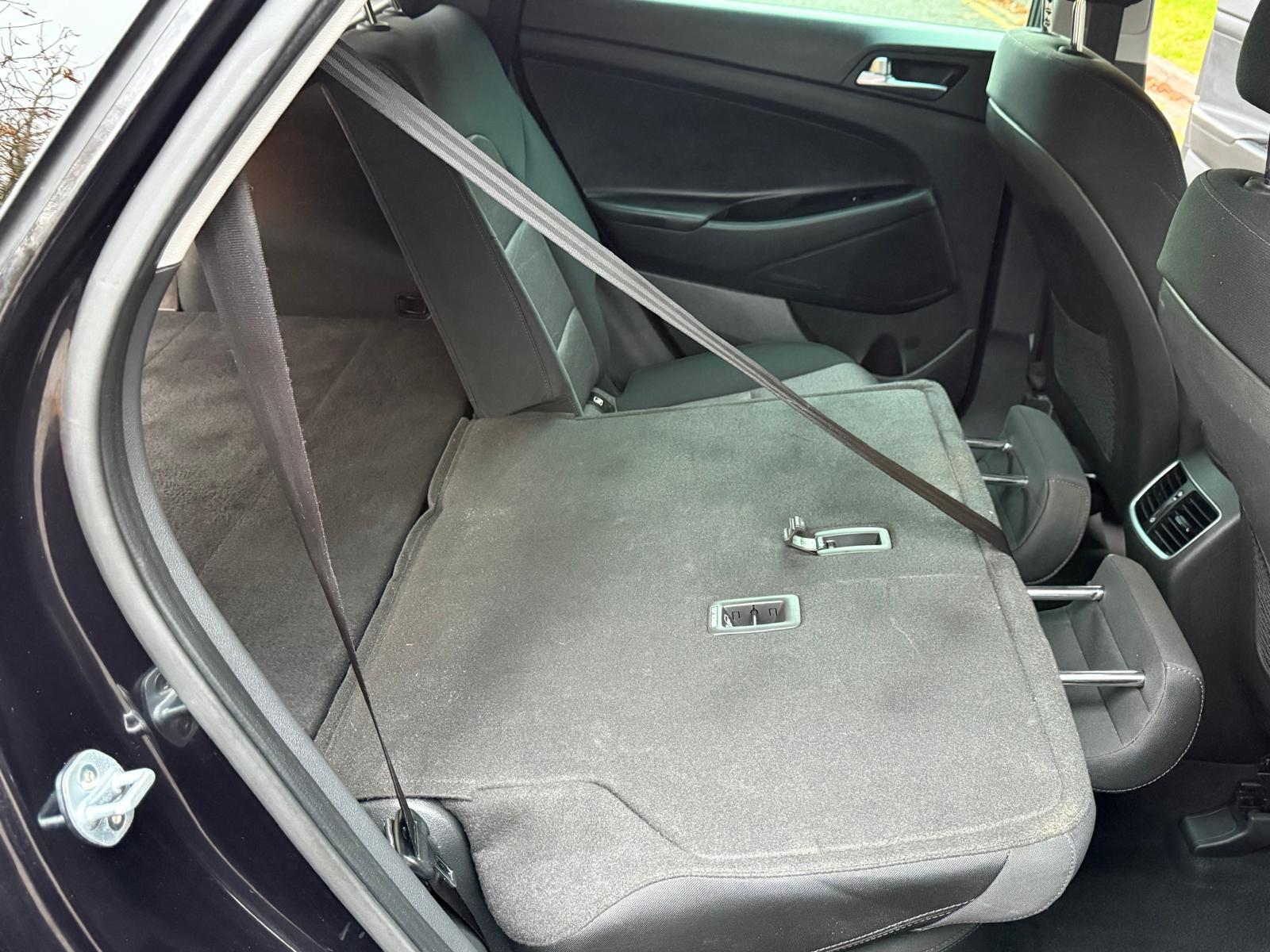 Hyundai TUCSON 1.6 CRDi SE Nav SUV 5dr Diesel Manual Euro 6 (s/s) (115 ps)