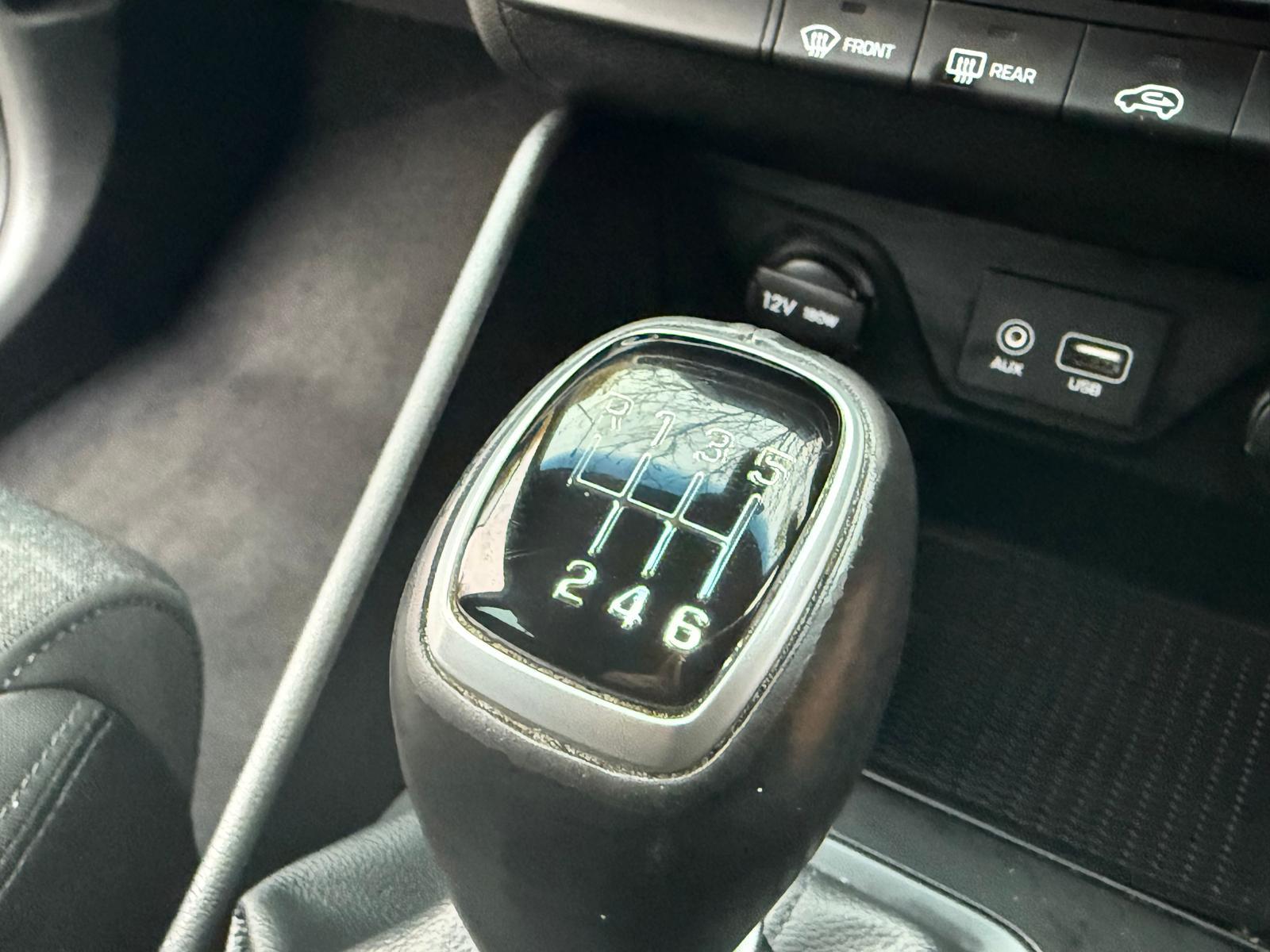 Hyundai TUCSON 1.6 CRDi SE Nav SUV 5dr Diesel Manual Euro 6 (s/s) (115 ps)