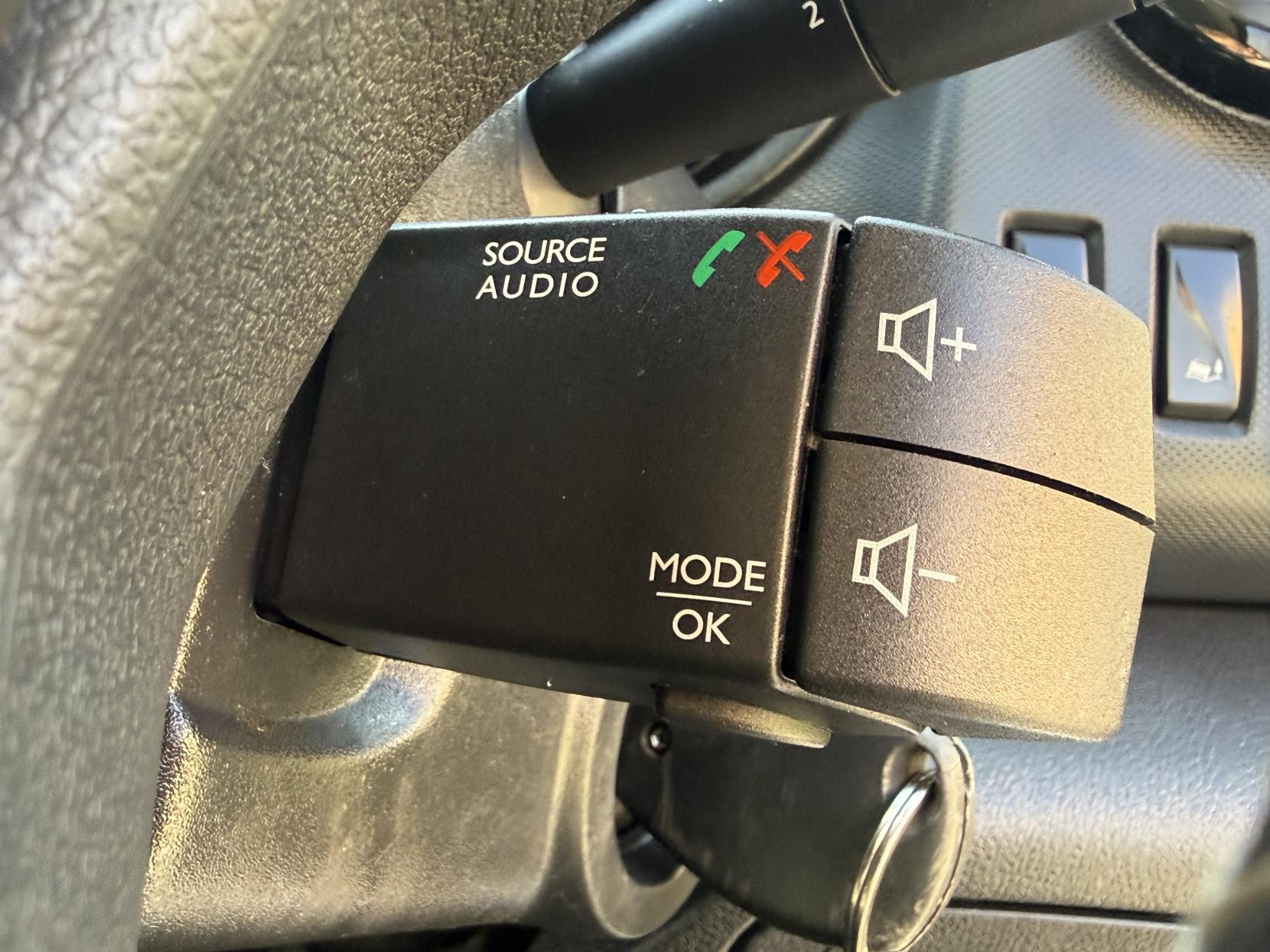 Vauxhall Vivaro 1.6 CDTi 2900 Sportive Panel Van 5dr Diesel Manual L2 H1 Euro 6 (120 ps)