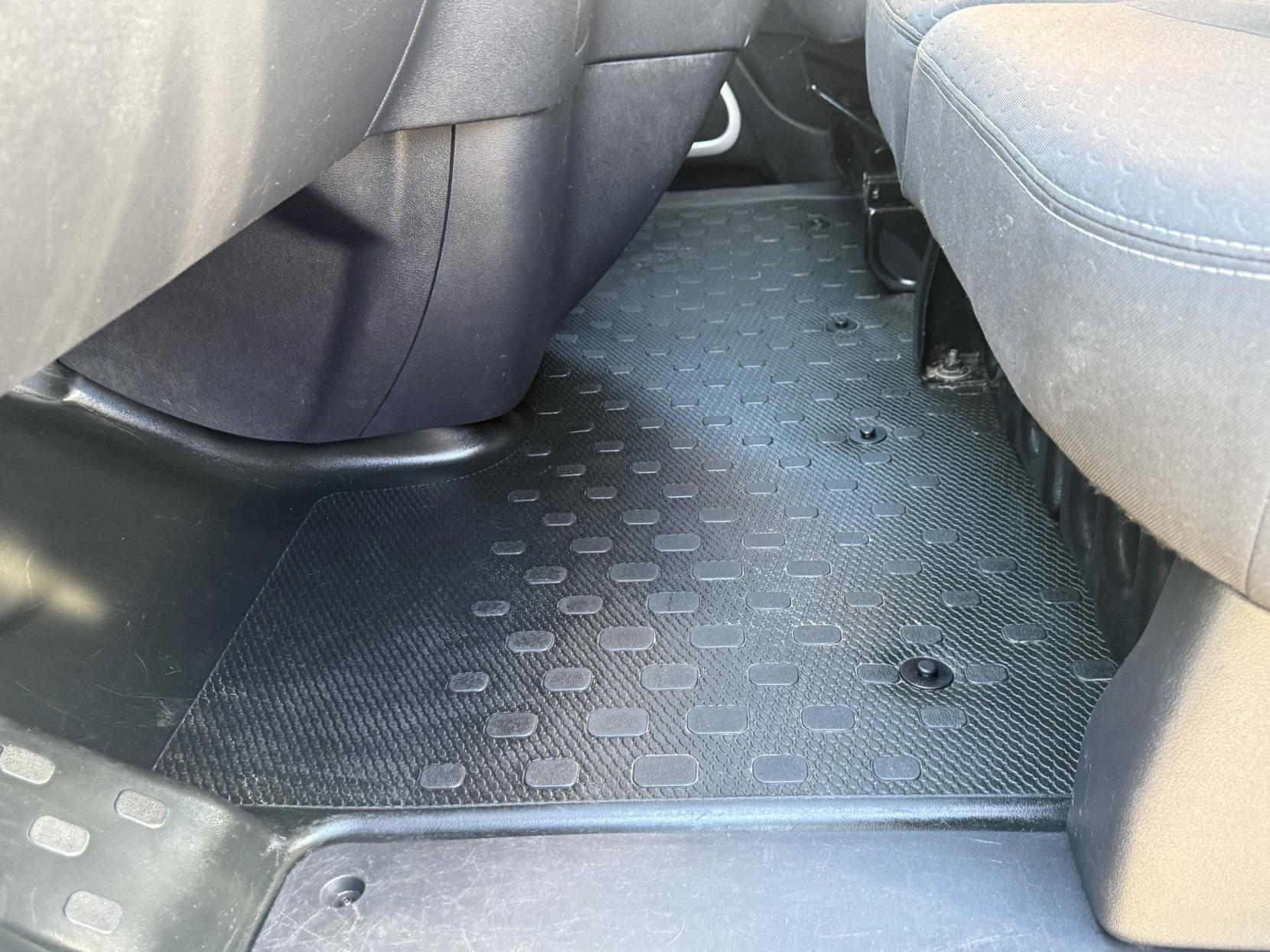 Vauxhall Vivaro 1.6 CDTi 2900 Sportive Panel Van 5dr Diesel Manual L2 H1 Euro 6 (120 ps)