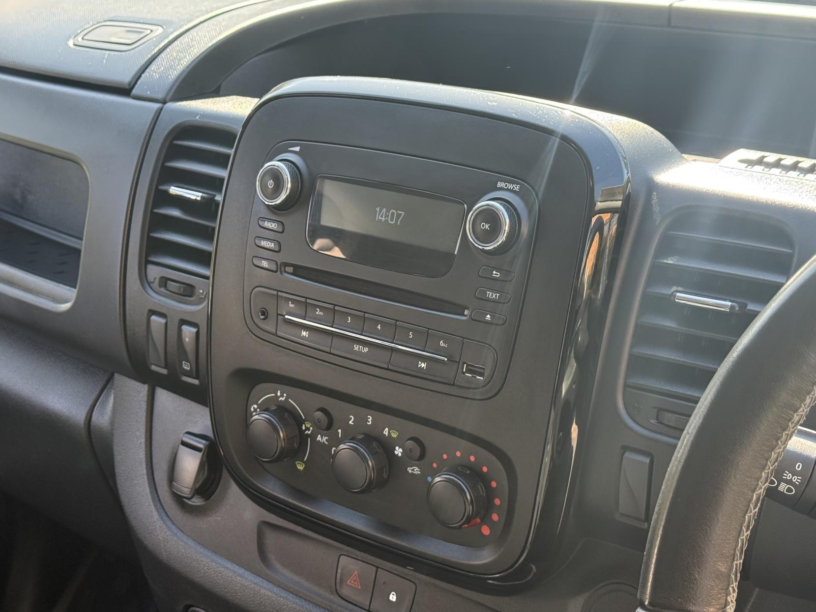 Vauxhall Vivaro 1.6 CDTi 2900 Sportive Panel Van 5dr Diesel Manual L2 H1 Euro 6 (120 ps)