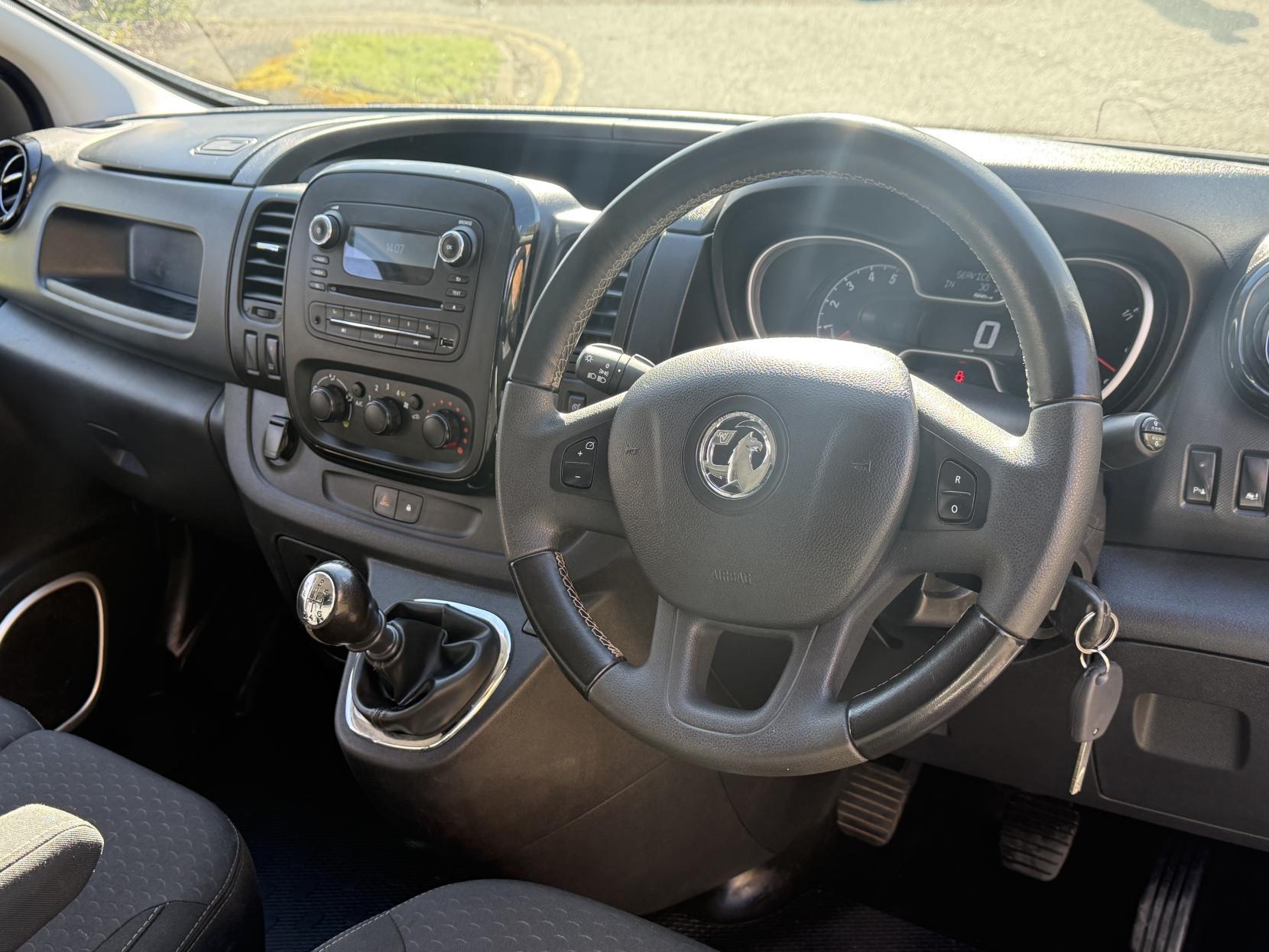 Vauxhall Vivaro 1.6 CDTi 2900 Sportive Panel Van 5dr Diesel Manual L2 H1 Euro 6 (120 ps)