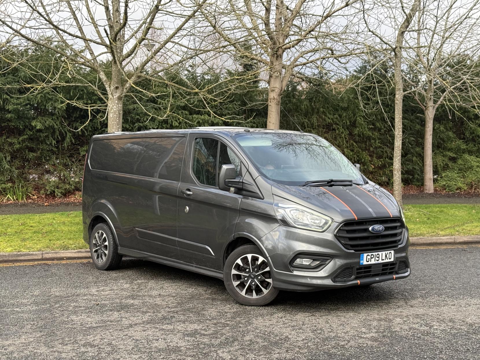 Ford Transit Custom 2.0 310 EcoBlue Sport Panel Van 5dr Diesel Auto L2 H1 Euro 6 (s/s) (170 ps)