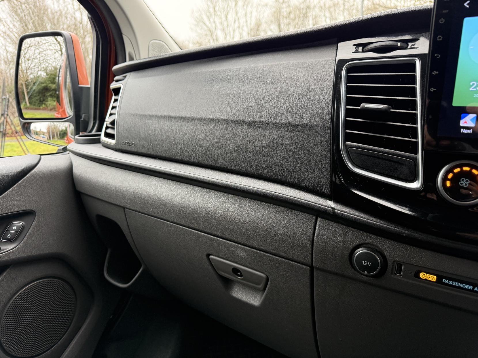 Ford Transit Custom 2.0 280 EcoBlue Limited Panel Van 5dr Diesel Auto L1 H1 Euro 6 (s/s) (130 ps)