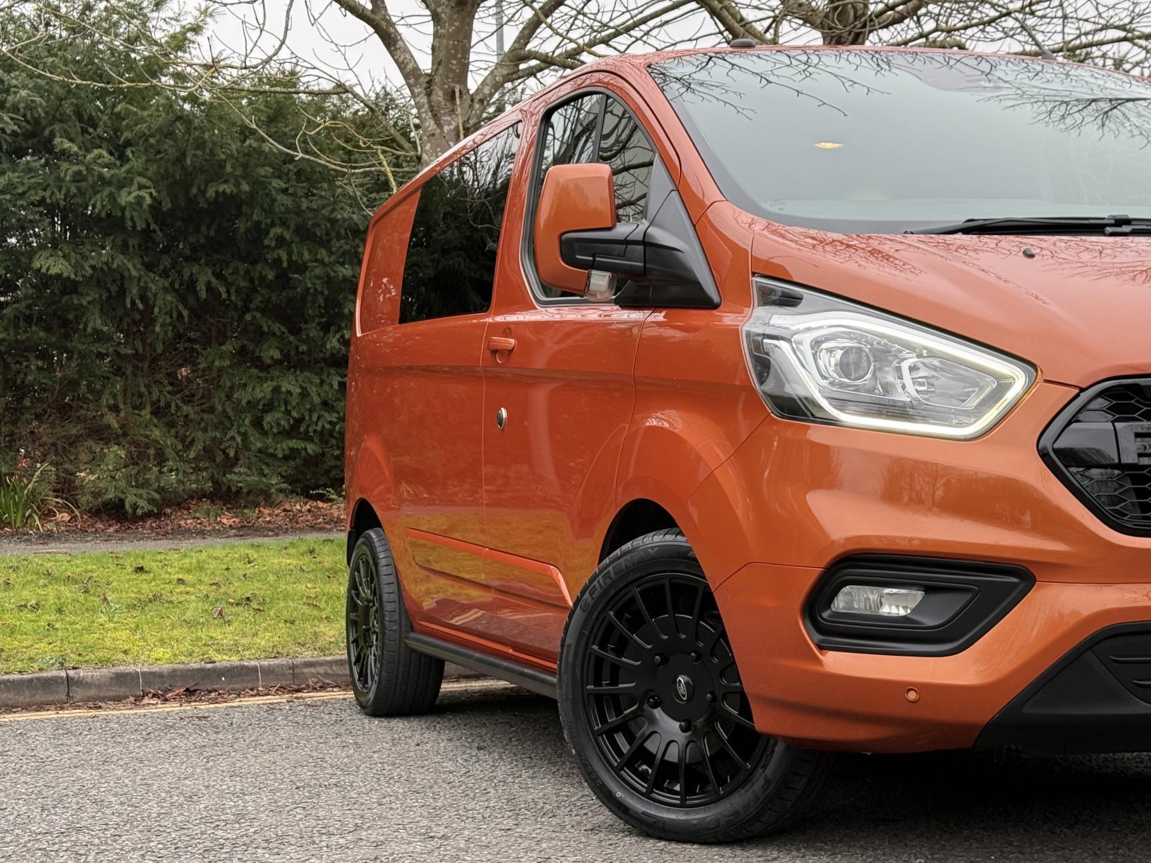 Ford Transit Custom 2.0 280 EcoBlue Limited Panel Van 5dr Diesel Auto L1 H1 Euro 6 (s/s) (130 ps)