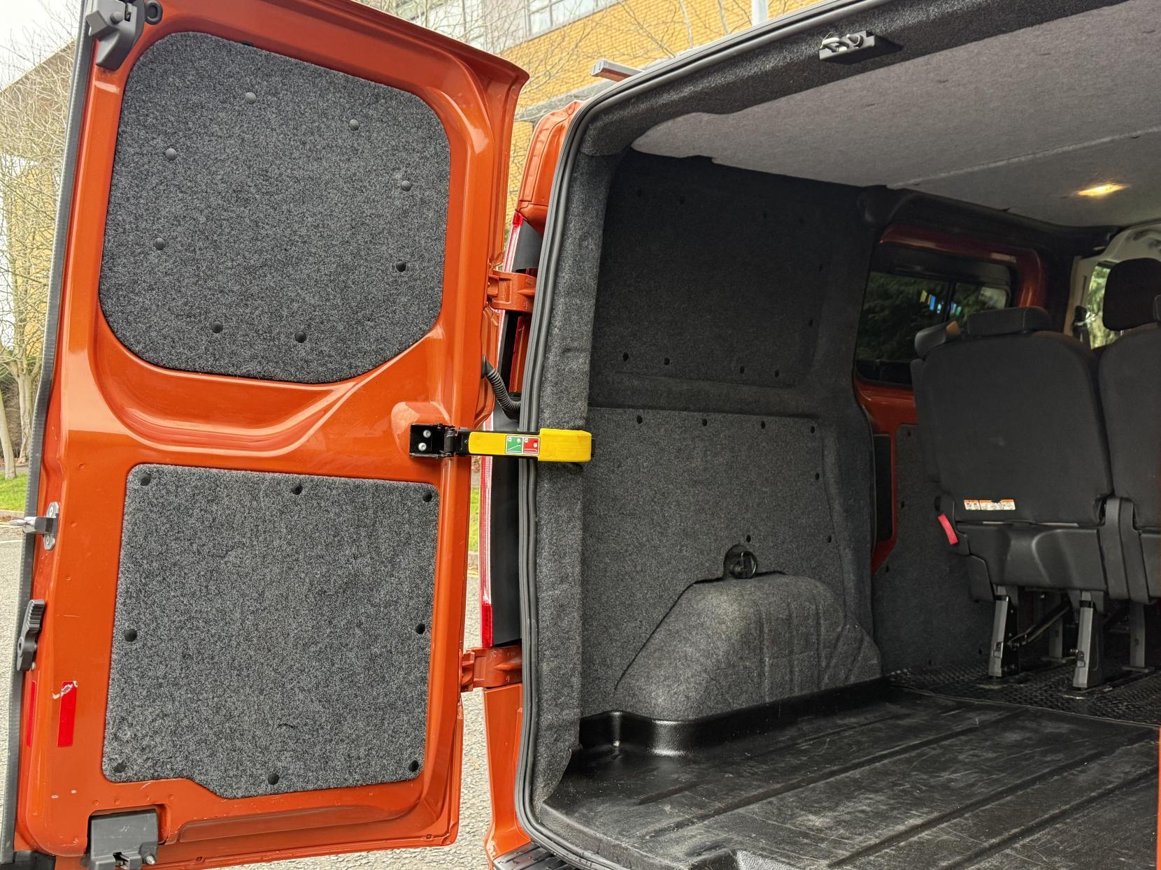 Ford Transit Custom 2.0 280 EcoBlue Limited Panel Van 5dr Diesel Auto L1 H1 Euro 6 (s/s) (130 ps)