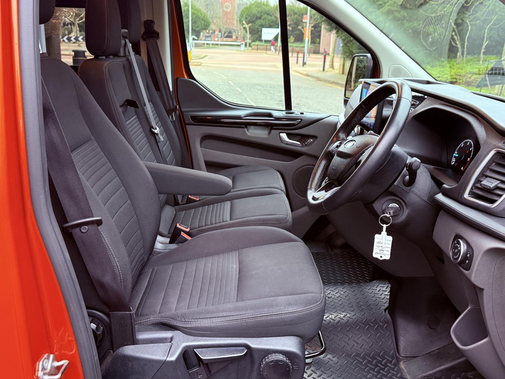 Ford Transit Custom 2.0 280 EcoBlue Limited Panel Van 5dr Diesel Auto L1 H1 Euro 6 (s/s) (130 ps)