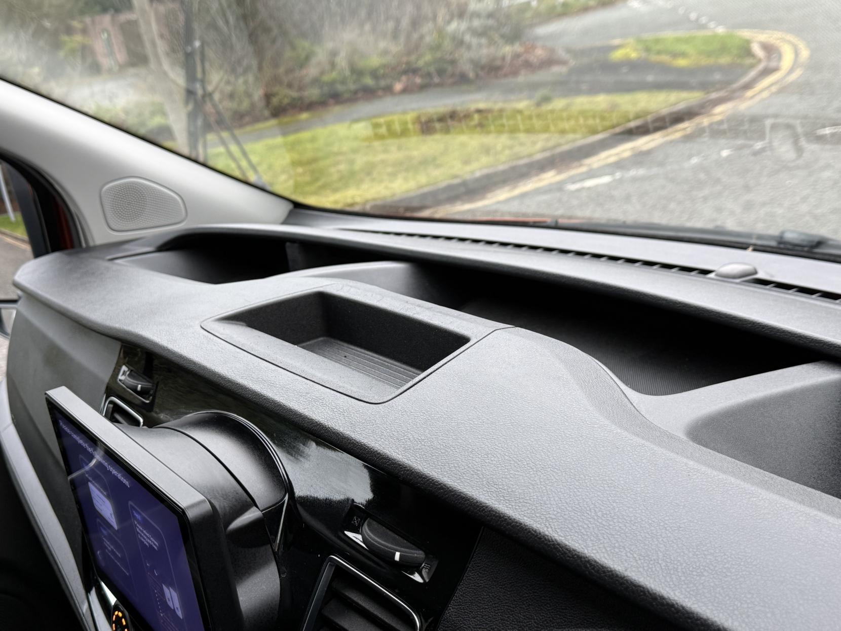 Ford Transit Custom 2.0 280 EcoBlue Limited Panel Van 5dr Diesel Auto L1 H1 Euro 6 (s/s) (130 ps)