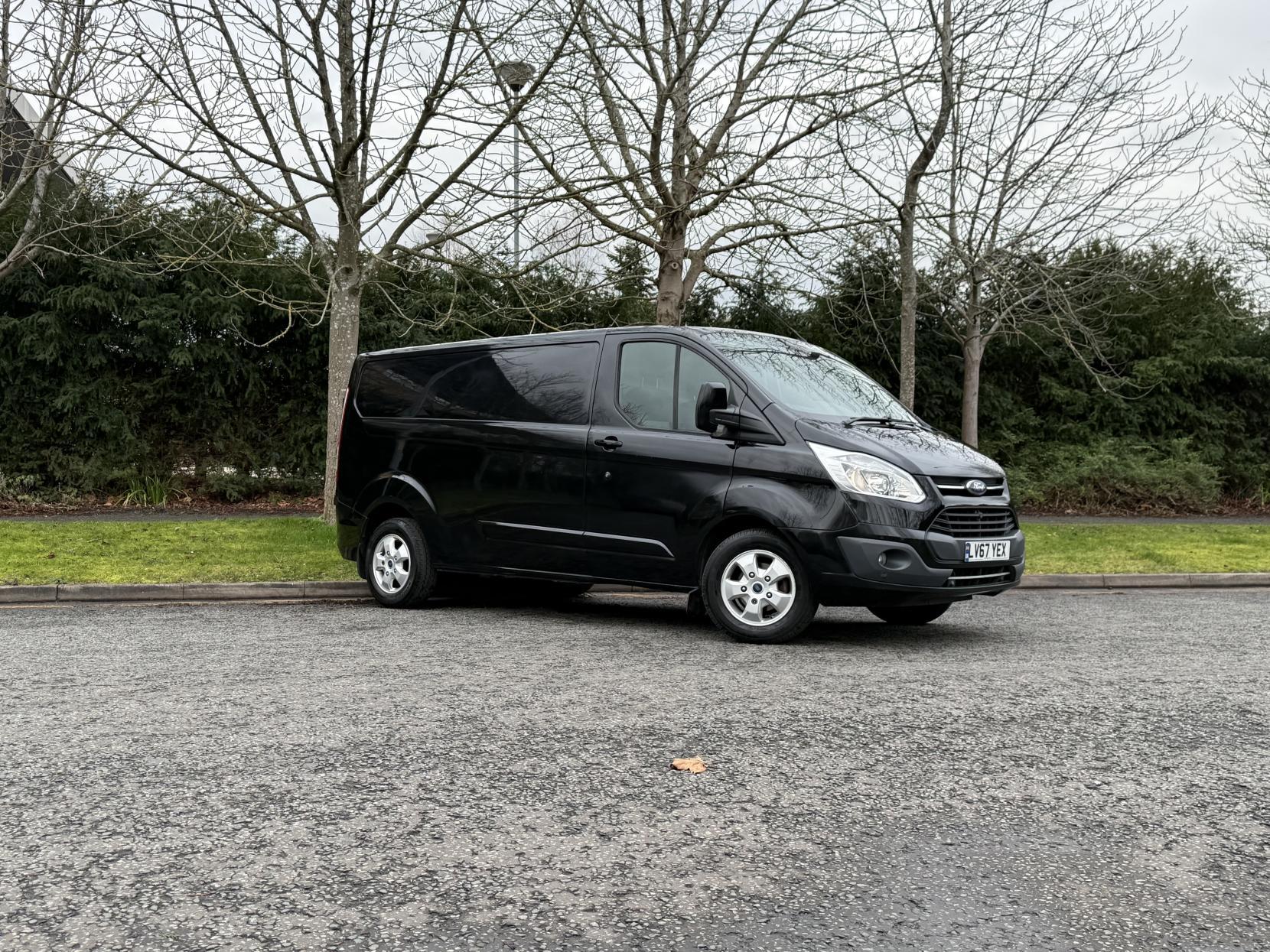 Ford Transit Custom 2.0 TDCi 290 Limited Panel Van 5dr Diesel Manual L1 H1 (157 g/km, 168 bhp)