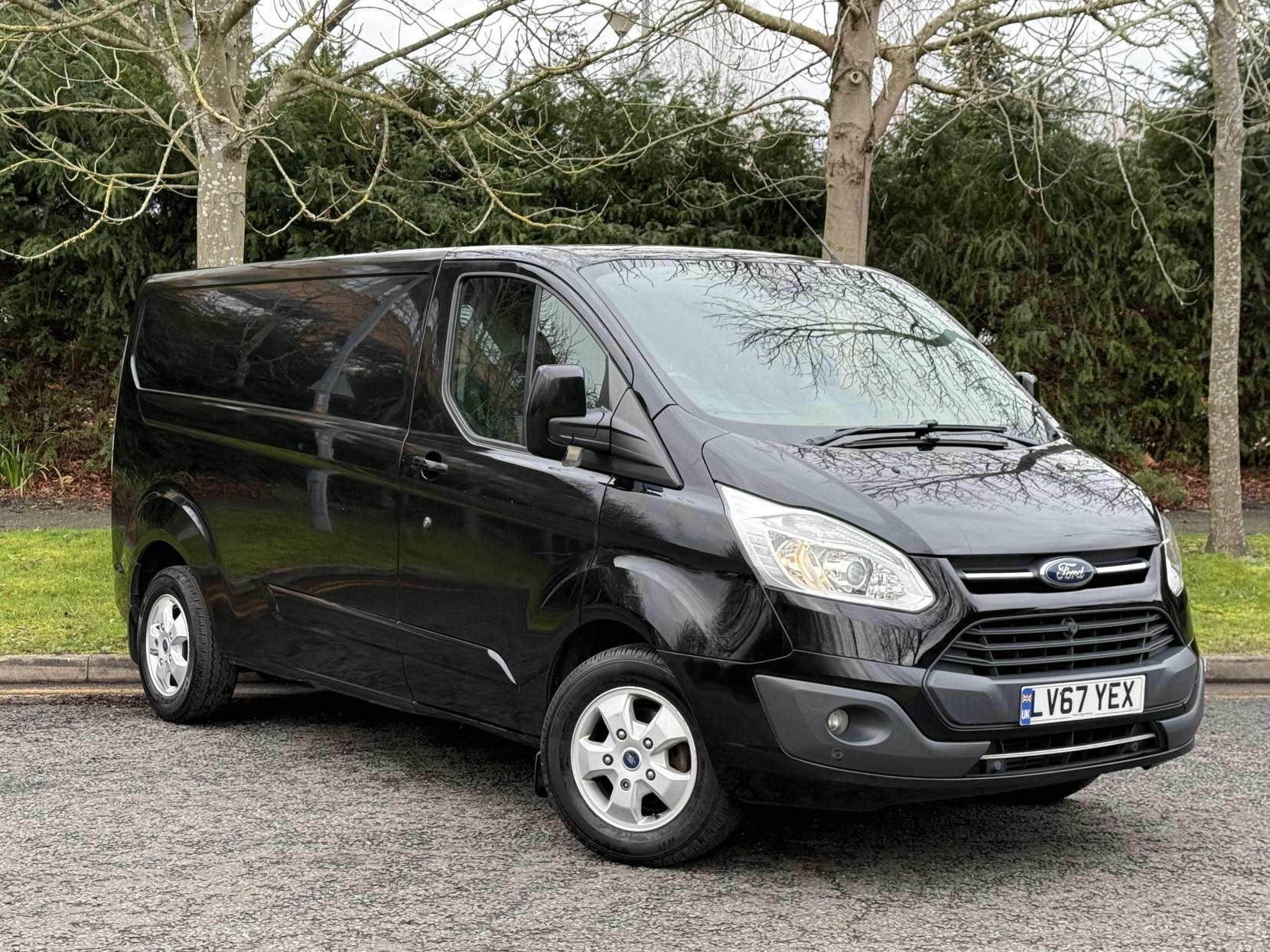 Ford Transit Custom 2.0 TDCi 290 Limited Panel Van 5dr Diesel Manual L1 H1 (157 g/km, 168 bhp)