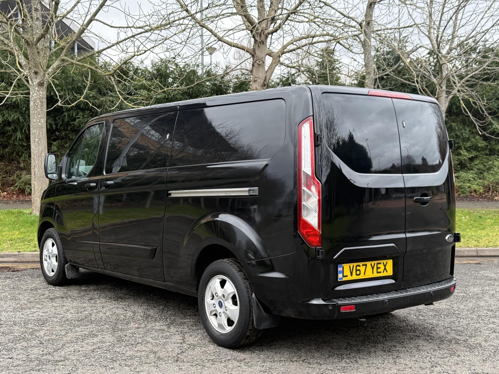 Ford Transit Custom 2.0 TDCi 290 Limited Panel Van 5dr Diesel Manual L1 H1 (157 g/km, 168 bhp)