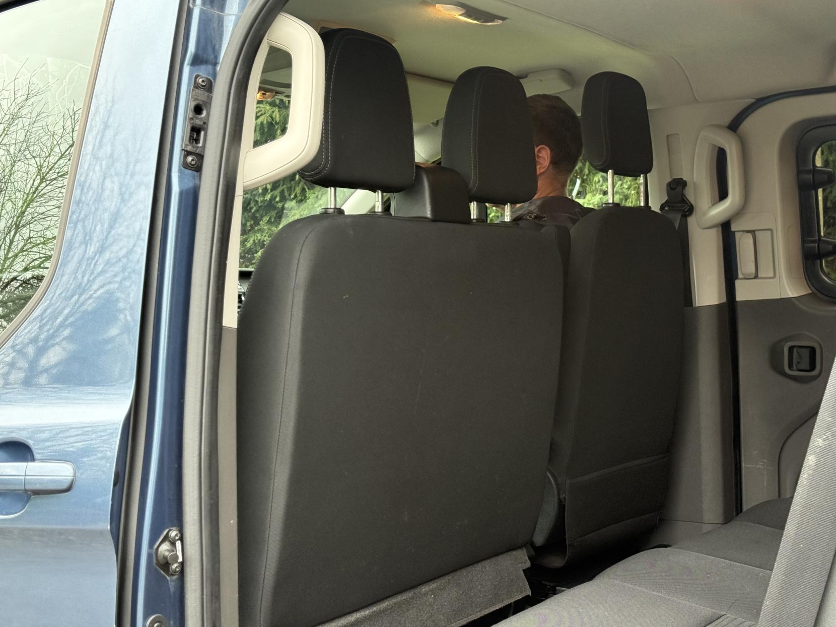 Ford Transit Custom 2.0 320 EcoBlue Limited Crew Van Double Cab 5dr Diesel Auto L2 H1 Euro 6 (s/s) (6 Seat) (170 ps)