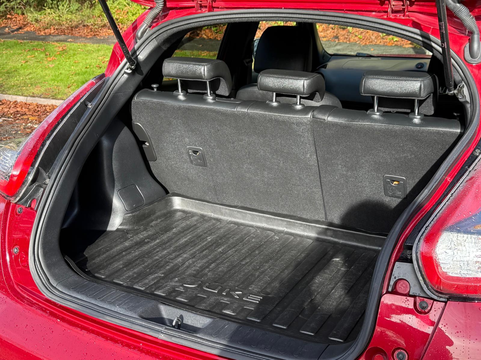 Nissan Juke 1.2 DIG-T Tekna SUV 5dr Petrol Manual Euro 6 (s/s) (115 ps)