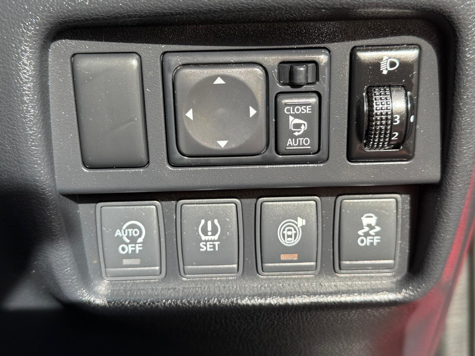 Nissan Juke 1.2 DIG-T Tekna SUV 5dr Petrol Manual Euro 6 (s/s) (115 ps)