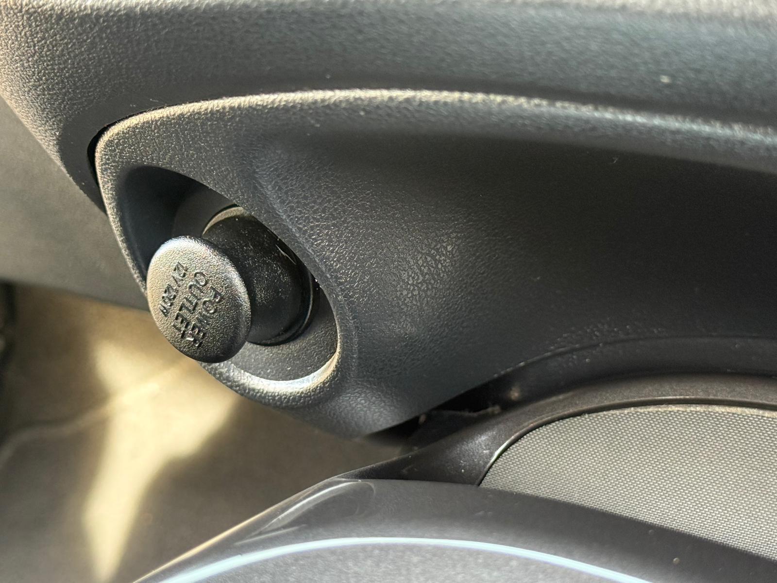 Nissan Juke 1.2 DIG-T Tekna SUV 5dr Petrol Manual Euro 6 (s/s) (115 ps)