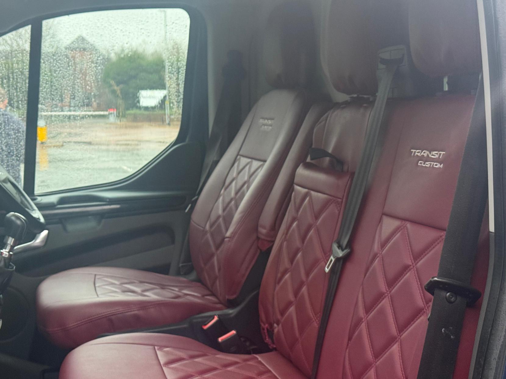 Ford Transit Custom 2.0 280 EcoBlue Limited Panel Van 5dr Diesel Manual L1 H1 Euro 6 (130 ps)