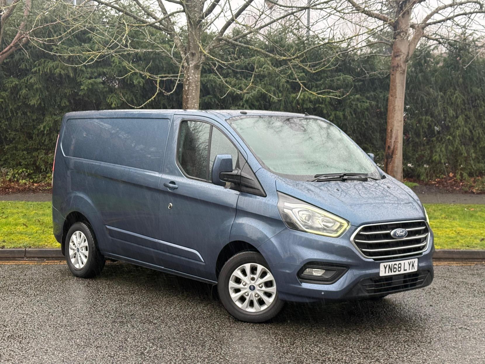 Ford Transit Custom 2.0 280 EcoBlue Limited Panel Van 5dr Diesel Manual L1 H1 Euro 6 (130 ps)