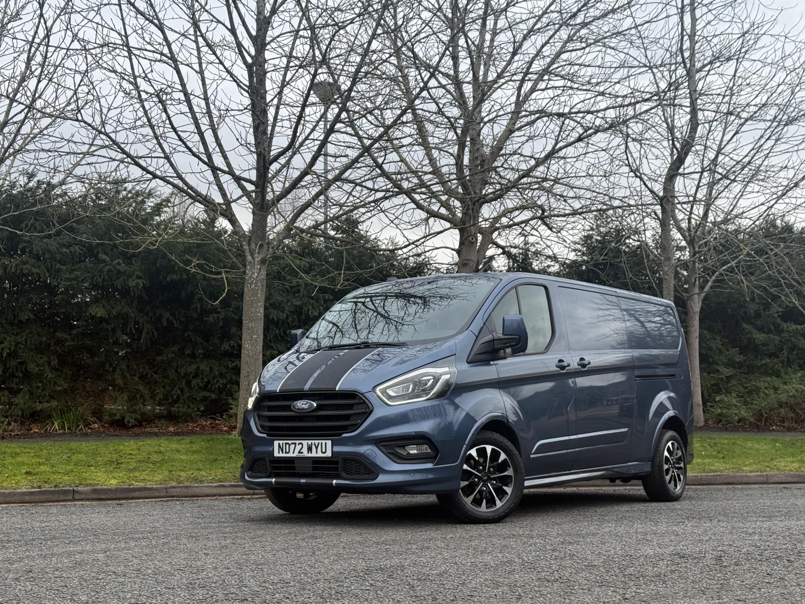 Ford Transit Custom 2.0 310 EcoBlue Sport Panel Van 5dr Diesel Auto L2 H1 Euro 6 (170 ps)