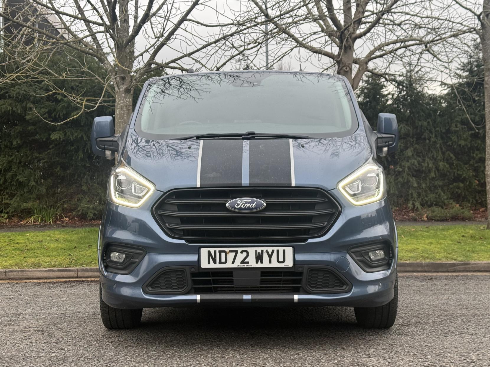 Ford Transit Custom 2.0 310 EcoBlue Sport Panel Van 5dr Diesel Auto L2 H1 Euro 6 (170 ps)