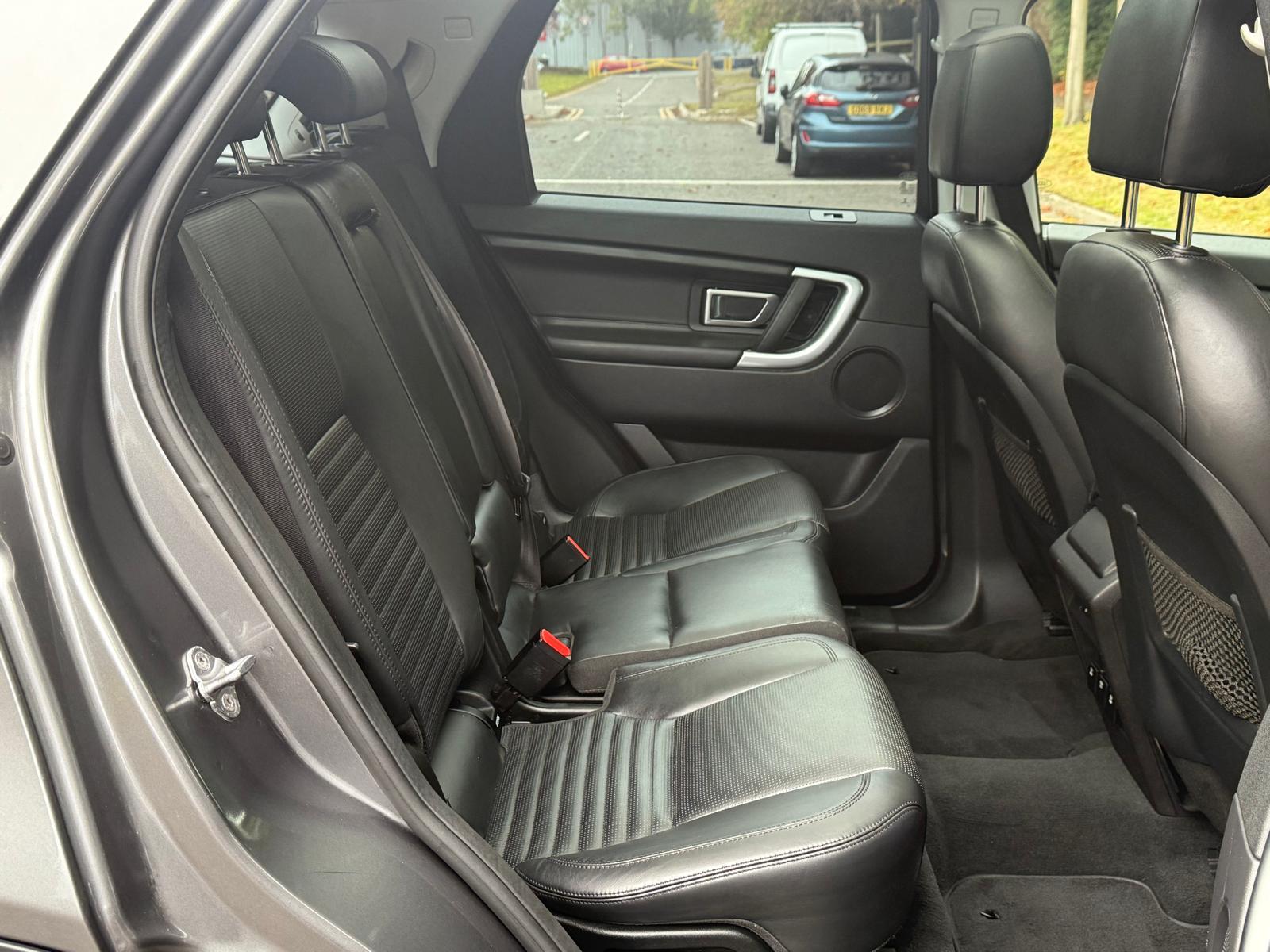 Land Rover Discovery Sport 2.0 TD4 HSE Luxury SUV 5dr Diesel Auto 4WD Euro 6 (s/s) (180 ps)