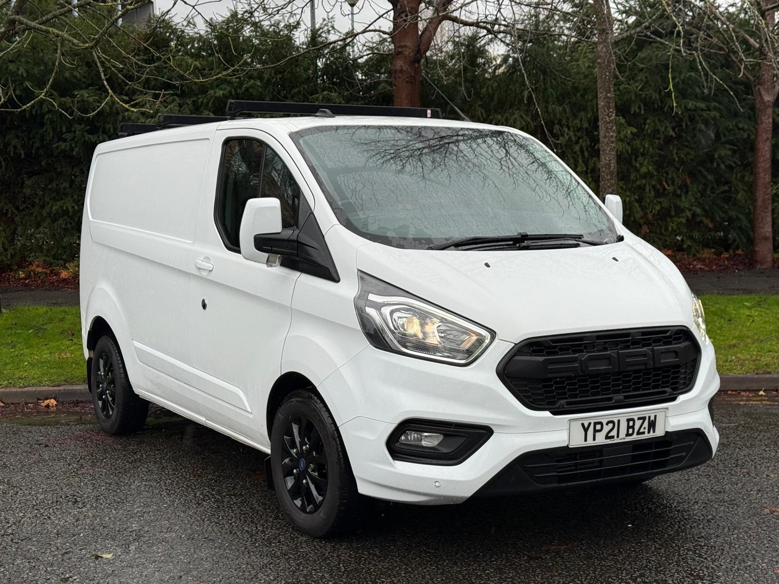 Ford Transit Custom 2.0 300 EcoBlue Limited Panel Van 5dr Diesel Auto L1 H1 Euro 6 (s/s) (130 ps)