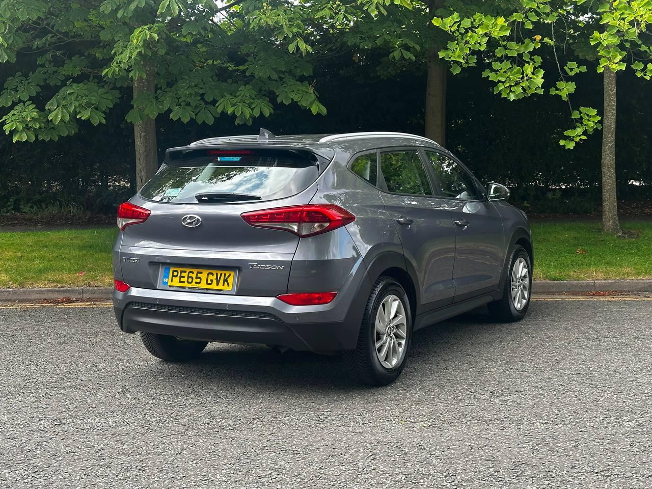 Hyundai TUCSON 1.7 CRDi Blue Drive SE Nav SUV 5dr Diesel Manual Euro 6 (s/s) (116 ps)