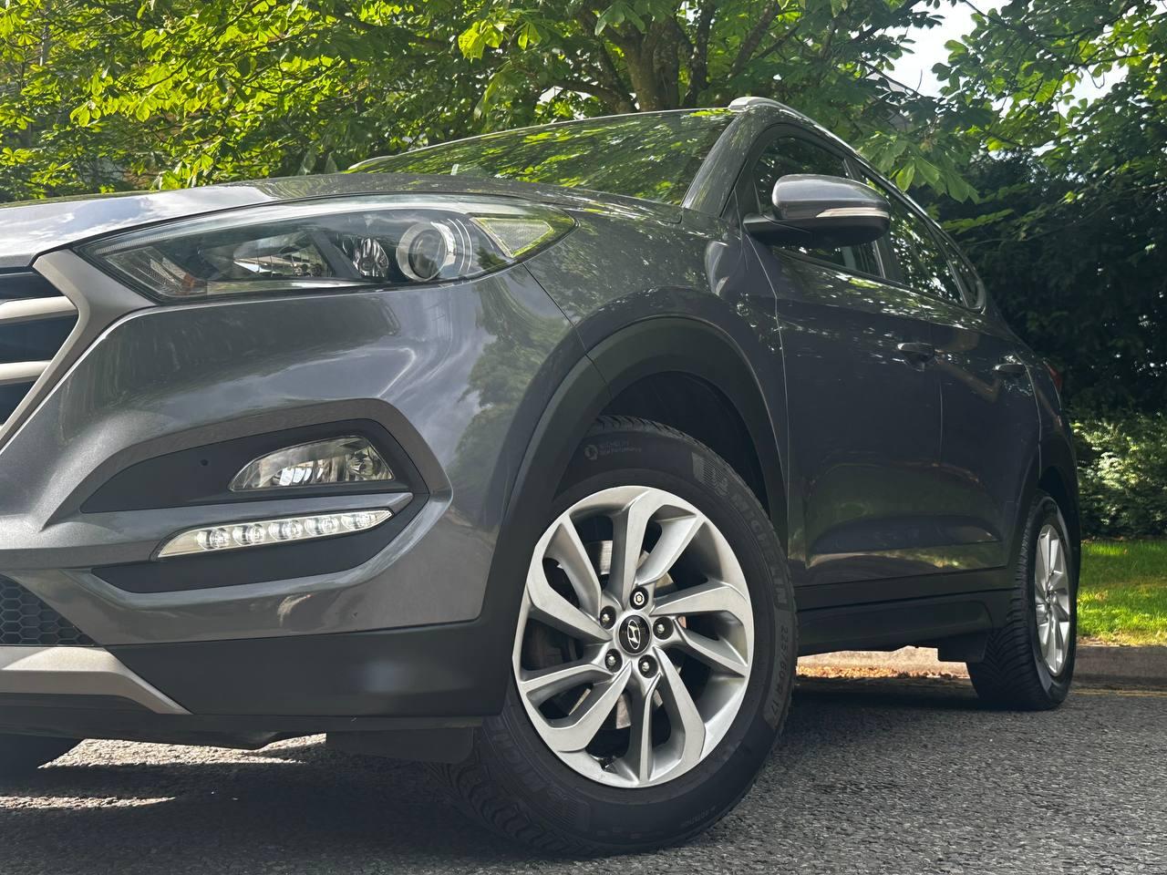 Hyundai TUCSON 1.7 CRDi Blue Drive SE Nav SUV 5dr Diesel Manual Euro 6 (s/s) (116 ps)