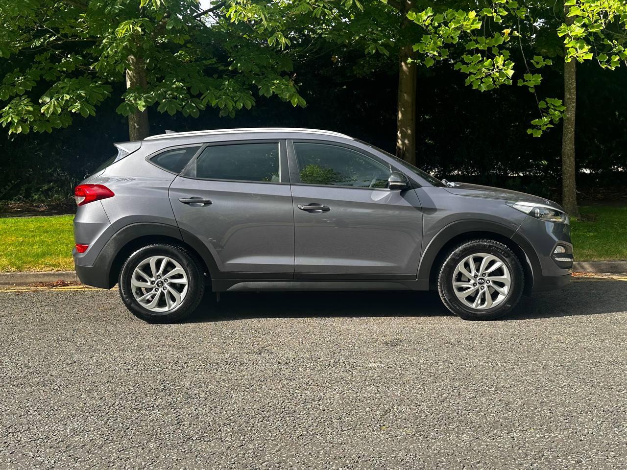 Hyundai TUCSON 1.7 CRDi Blue Drive SE Nav SUV 5dr Diesel Manual Euro 6 (s/s) (116 ps)