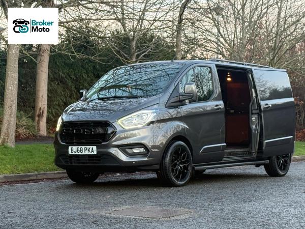 Ford Transit Custom 2.0 300 EcoBlue Limited Panel Van 5dr Diesel Auto L2 H1 Euro 6 (s/s) (170 ps)